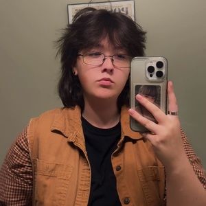 Meet your Posher, Lynn